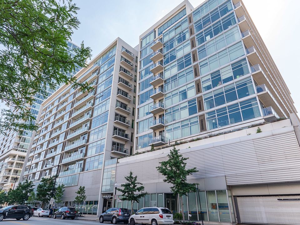 1st image of 1620 S Michigan Ave Unit 703