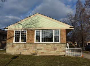 6301 N Kedzie Ave, Chicago, IL 60659