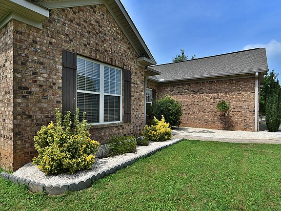 3rd image of 12586 Rock Pointe Way