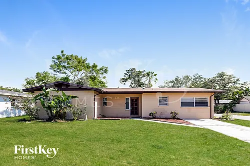 4818 W Bay Villa Ave Photo 1