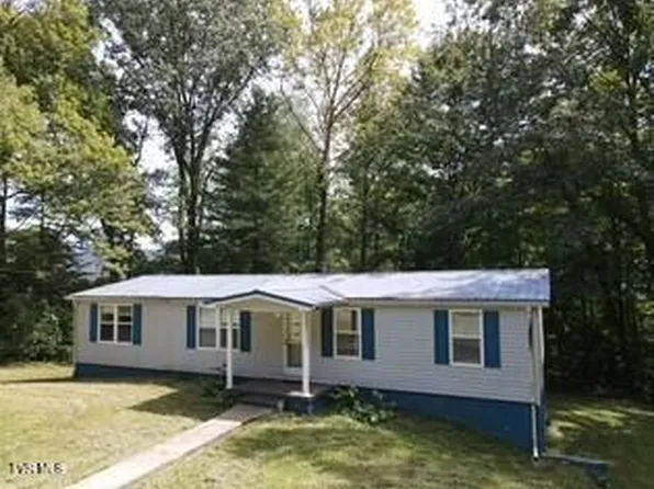 824 W Buckner Ave, Big Stone Gap, VA 24219