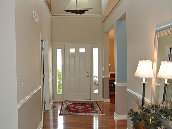 Foyer/Entryway