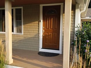 34 Manchonis Rd, Wilbraham, MA 01095