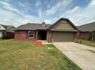 206 Dp Newman Cir, Kiefer, OK 74041