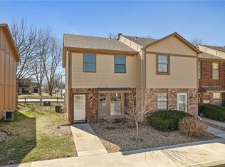 723 SW Liggett Rd APT A, Blue Springs, MO 64015