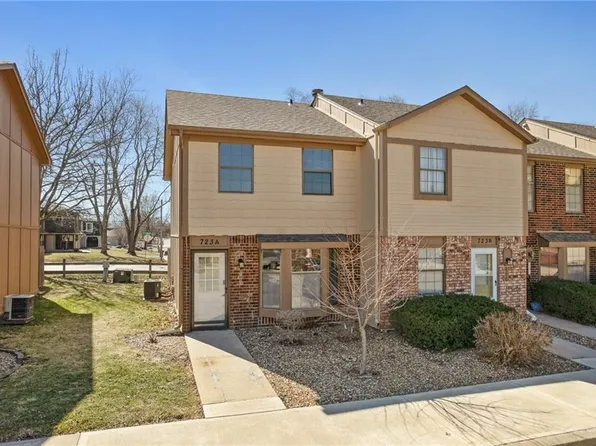 723 SW Liggett Rd APT A, Blue Springs, MO 64015