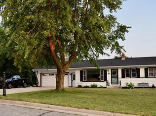 4228 Riverview Dr, La Crosse, WI 54601