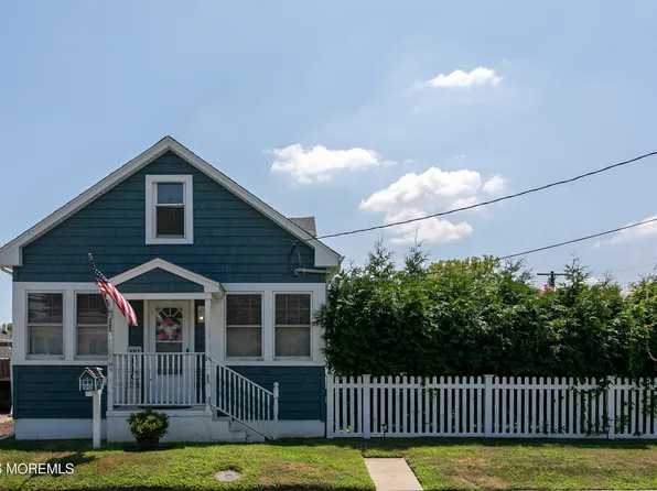 265 Thompson Avenue, North Middletown, NJ 07748