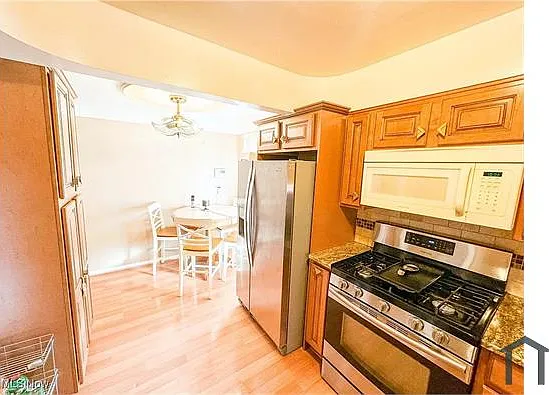 16318 Elberta Ave — Photo 32