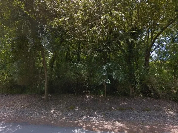 La Paix Dr, Sulphur, LA 70665