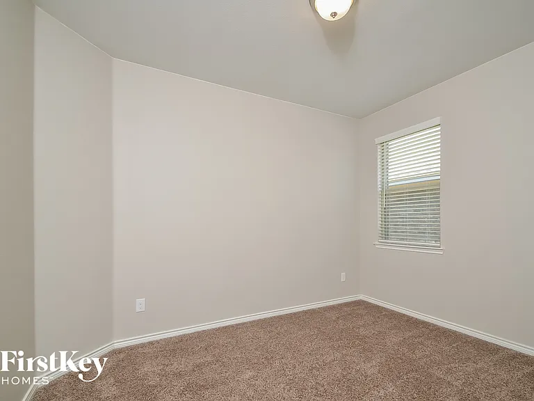 4217 Agatha Ln — Photo 11