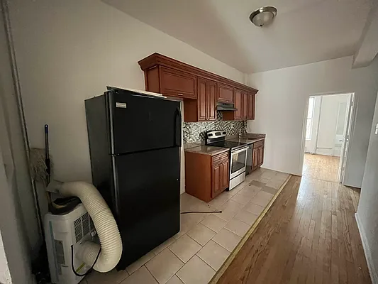 Rented by Affordable Housing Real Estate Corp | media 4