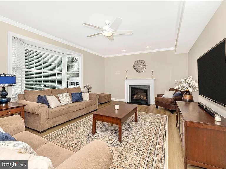 2422 Cobblestone Way — Photo 20