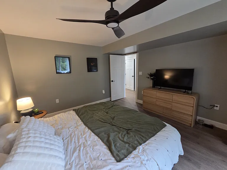 112 Bakers Dr — Photo 2