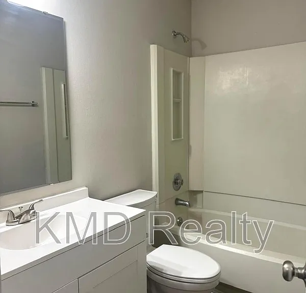 3912 Briarhill Dr #A — Photo 11