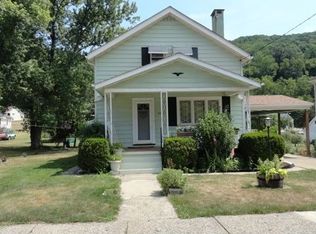 1008 2nd Ave, New Cumberland, WV
