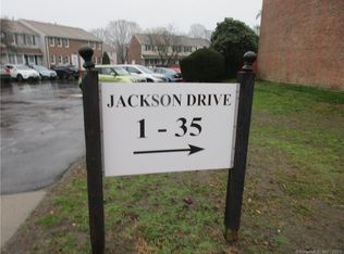 11 Jackson Dr #11, Milford, CT 06460