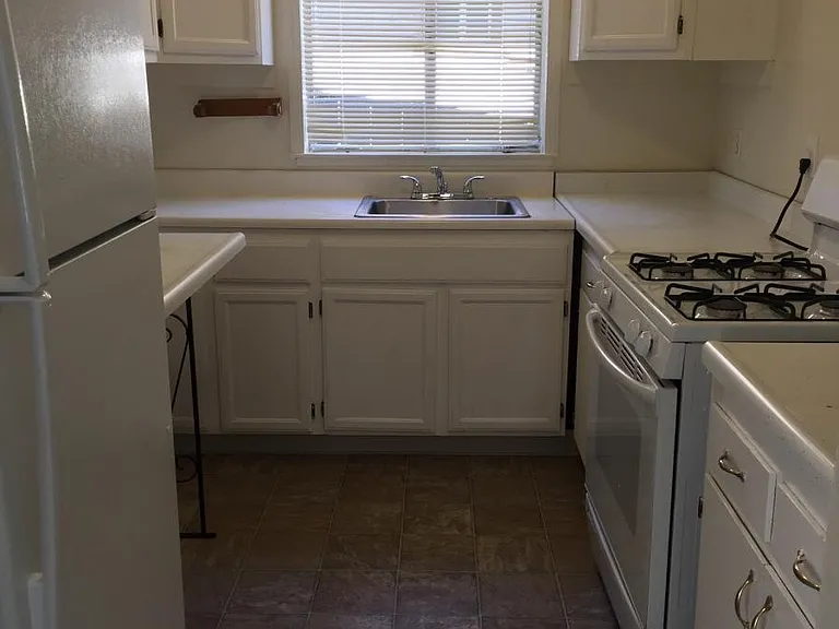 2119 Placer Dr — Photo 5