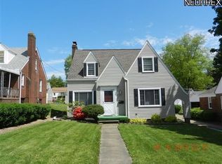 1327 24th St NE, Canton, OH