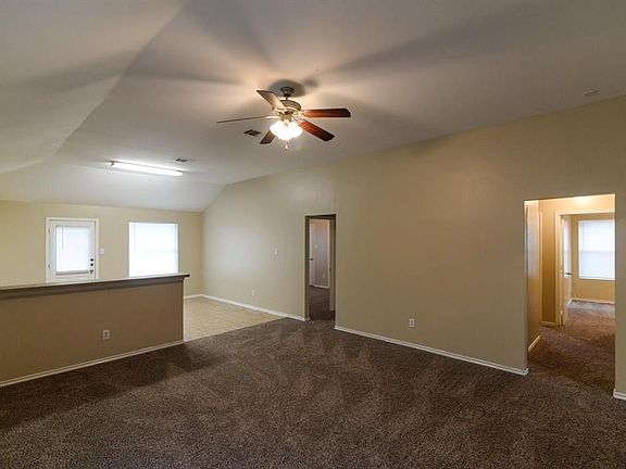 3rd image of 1139 Galicia Ln