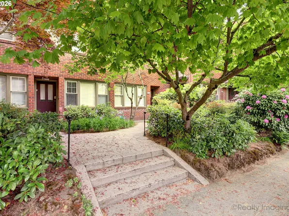 2937 SE Hawthorne Blvd, Portland, OR 97214