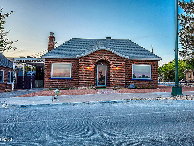 715 E Robinson Ave — Photo 73
