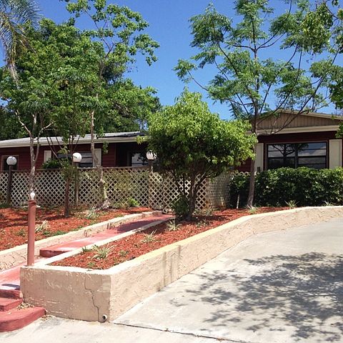 1st image of 4415 Swift Ave
