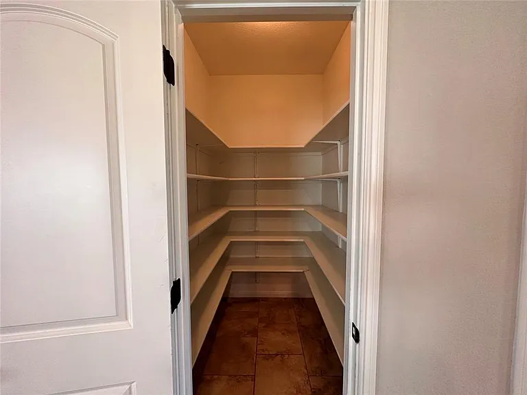 5612 Sabbia Dr — Photo 11