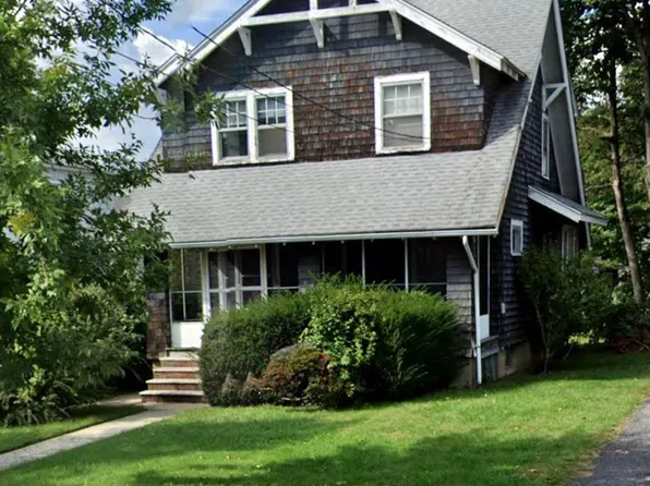 388 Park Ave, Rutherford, NJ 07070