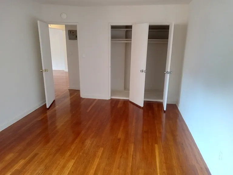 142 Pelham Rd #4D — Photo 2