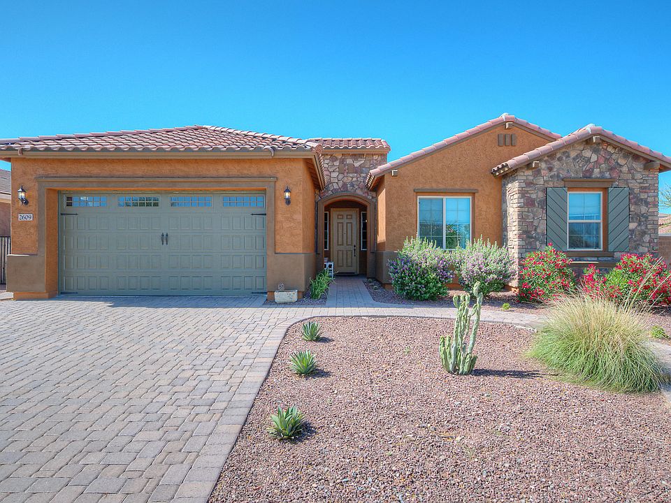 1st image of 2609 W Desert Marigold Dr