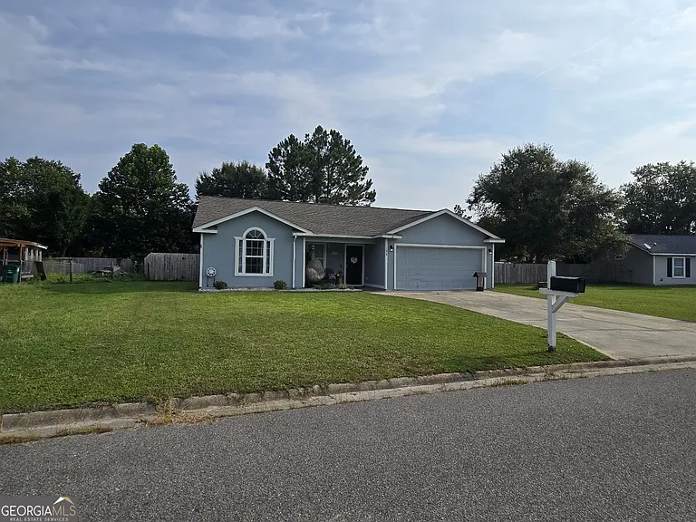130 Dellwood Pl — Photo 5