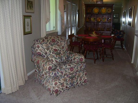 4th image of 613 Midway Dr #A