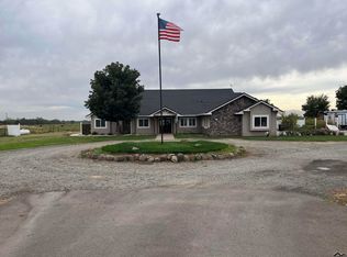 12065 Foothill Rd, Red Bluff, CA 96080