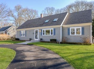 130 Longview Dr, Centerville, MA 02632