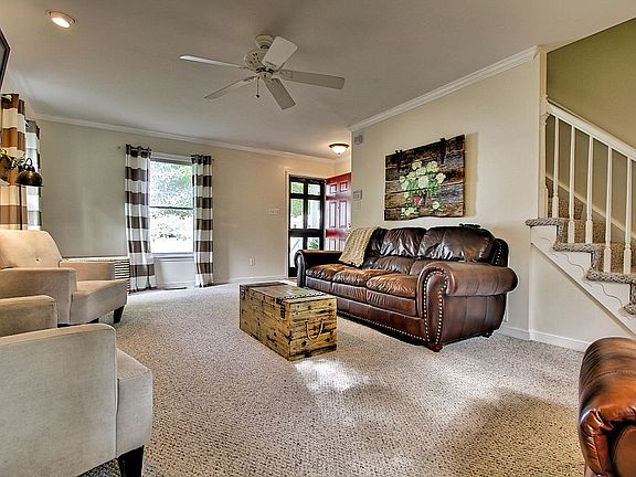 5th image of 12460 Grace Hill Ln