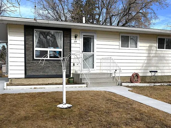 326 S 3rd Ave, Bassano, AB T0J 0B0