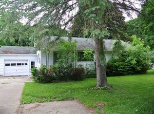 115 North St, Le Roy, NY 14482