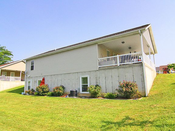5th image of 2477 Stacy Dr