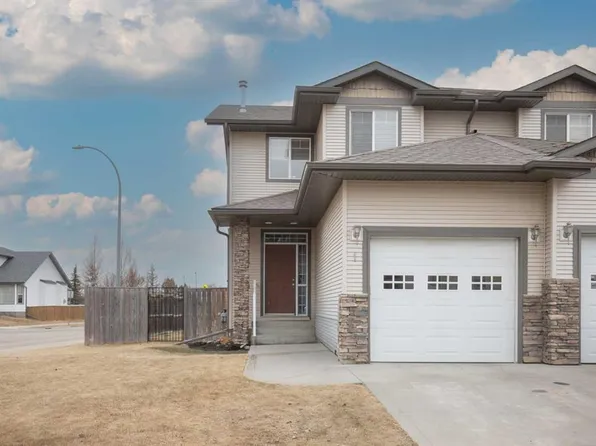 1 N Ivey Close, Red Deer, AB T4R 3N2