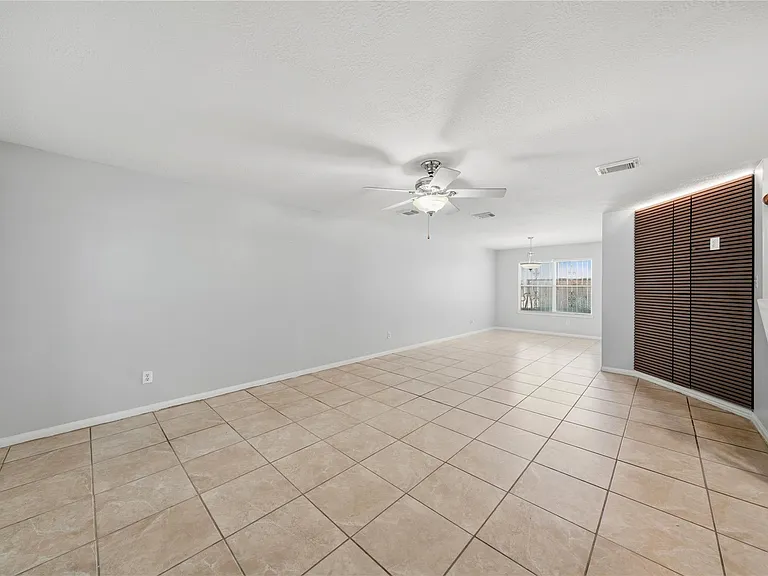 7027 Waveland Dr — Photo 6
