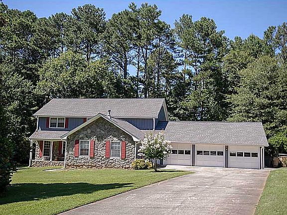 2nd image of 2060 Cannon Way NW