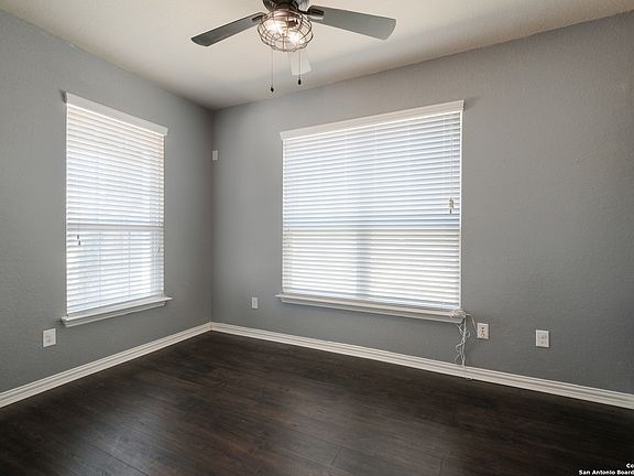 5th image of 8220 BREEZY COVE