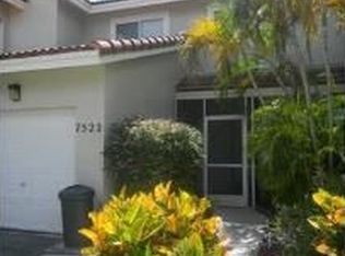 7522 Pinewalk Dr S, Margate, FL 33063