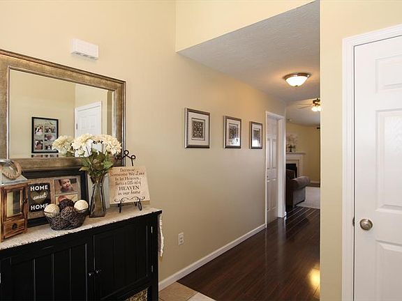 2nd image of 5532 Sunrise View Cir