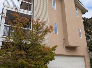 220 83rd St #A, Virginia Beach, VA 23451