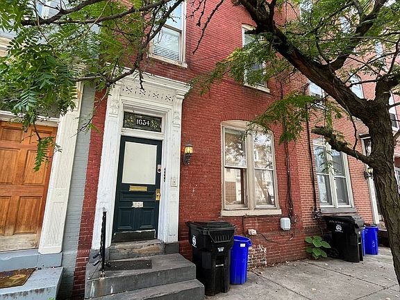 2nd image of 1634 N 3rd St APT 5