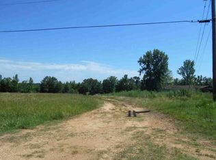 253 Burcham Dr, Thaxton, MS 38871