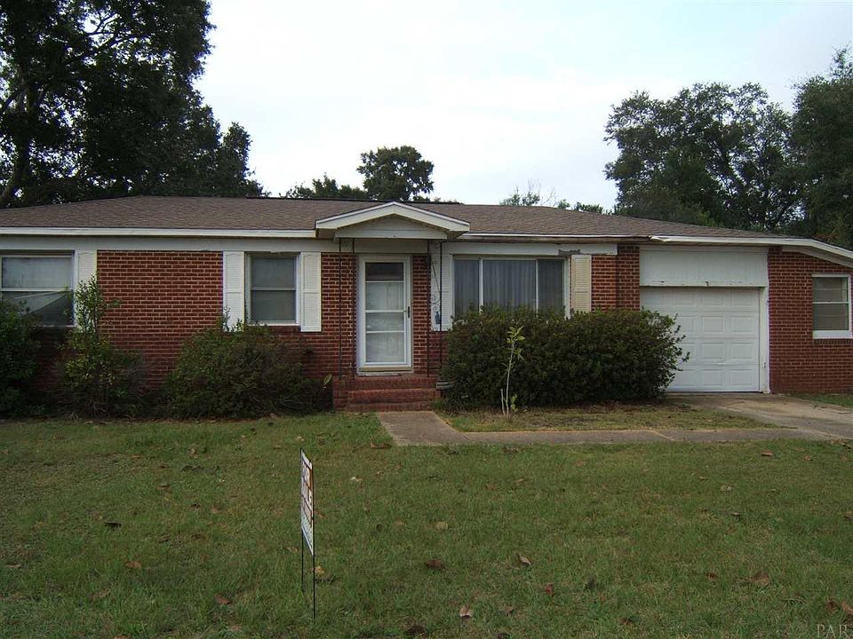 1st image of 1620 Langley Ave