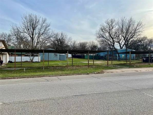 508 E Highway 82, Nocona, TX 76255